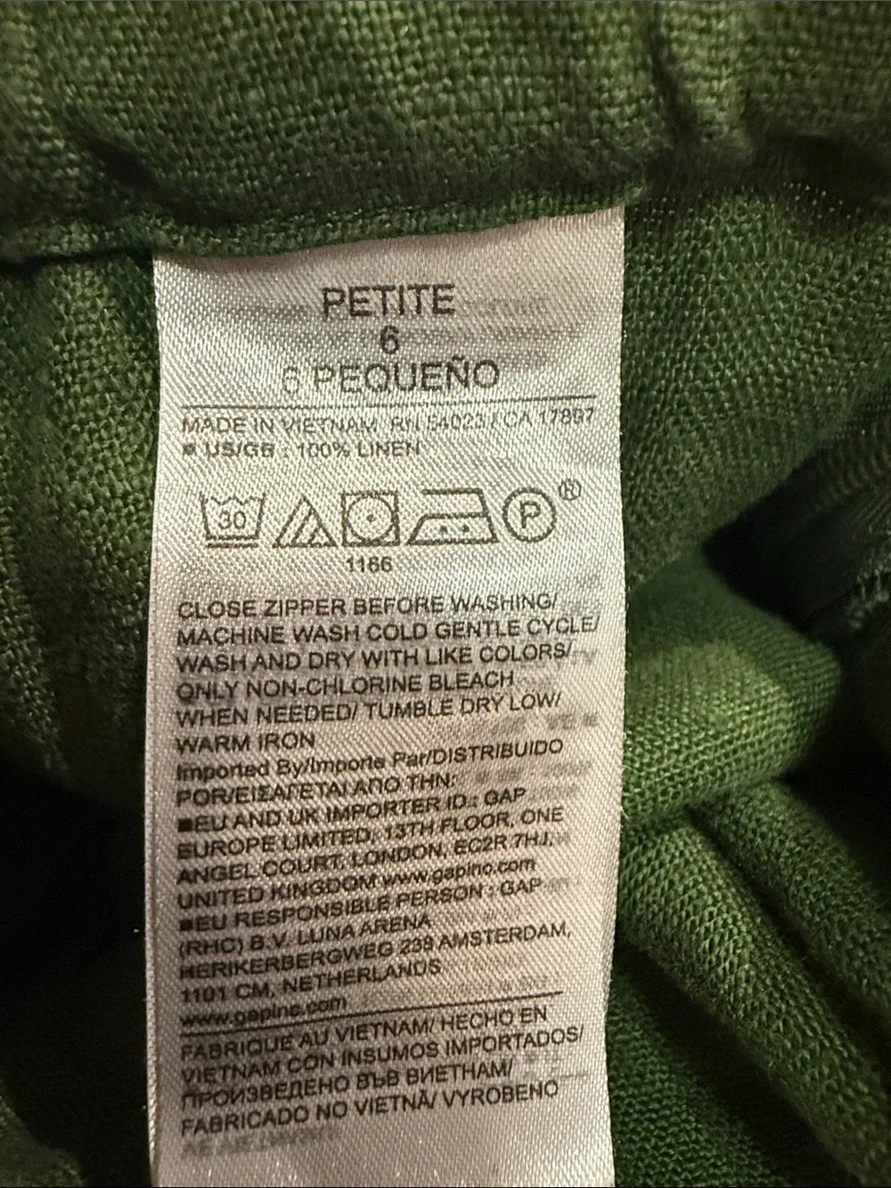 Banana Republic Mid Rise Flare Linen Ankle Pant. Size 6P Cactus Grove Green ###